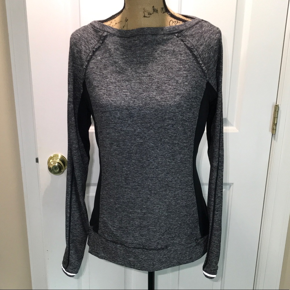 Lululemon Run: Boat Neck Reflective Ruffle Top
